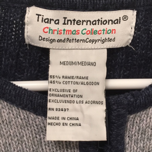 Tiara International Christmas Collection sweater - Picture 9 of 9